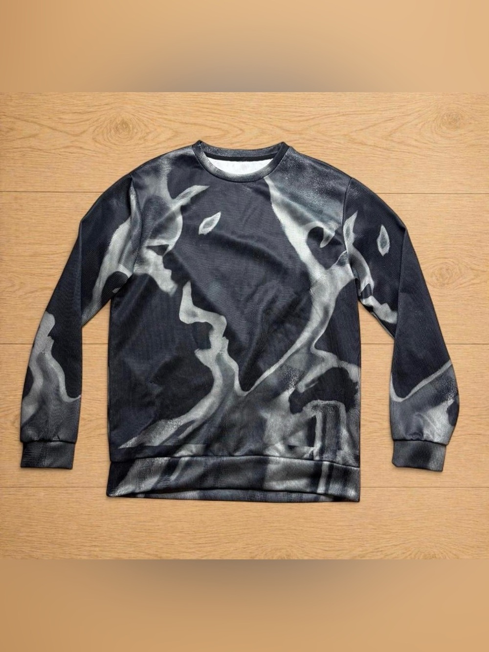 Smoke crew neck